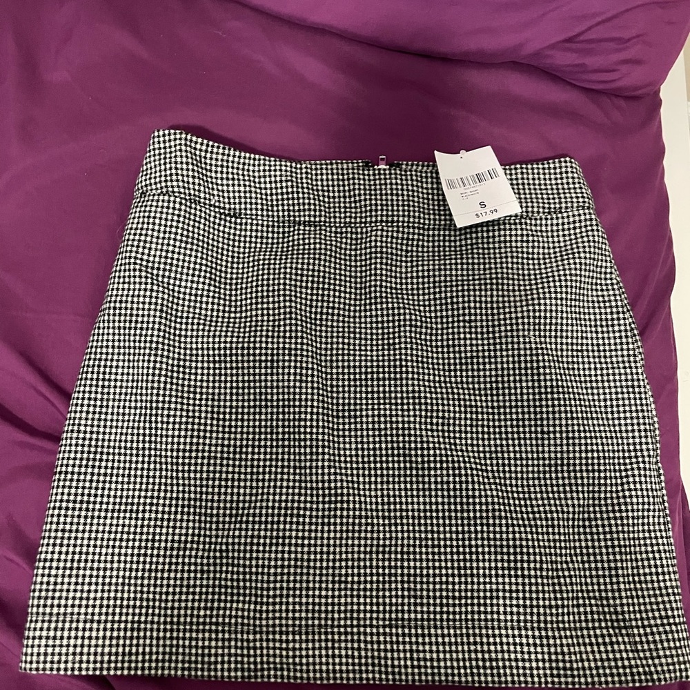 Brand new skirt with the tag on